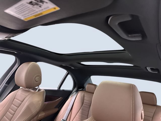 Certified 2022 Mercedes-Benz E 350 4MATIC Sedan image 29