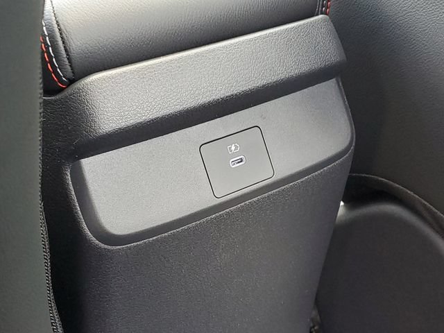 New 2026 Nissan Sentra SR w/ SR Premium Package FWD image 30