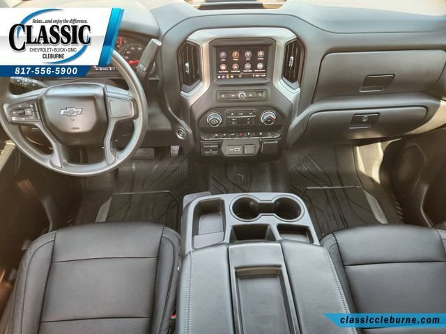 Used 2024 Chevrolet Silverado 1500 Custom Trail Boss w/ LPO, Dark Essentials Package AWD/4WD image 2