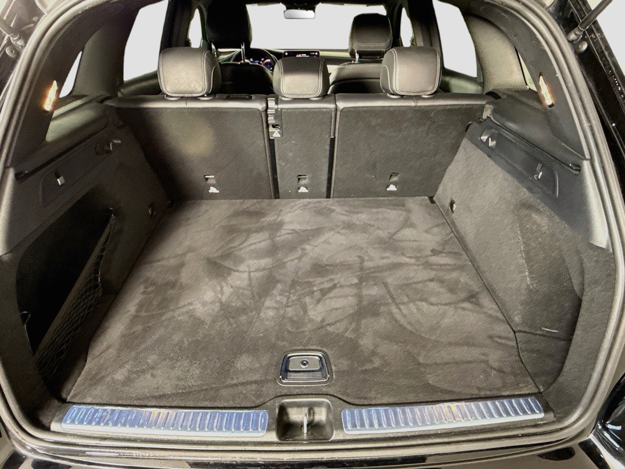 Used 2022 Mercedes-Benz GLC 300 4MATIC image 35