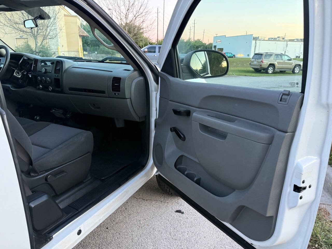 Used 2010 Chevrolet Silverado 3500 W/T w/ Snow Plow Prep Package image 26