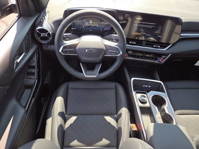 New 2027 Chevrolet Equinox LT w/ Convenience Package II FWD image 24
