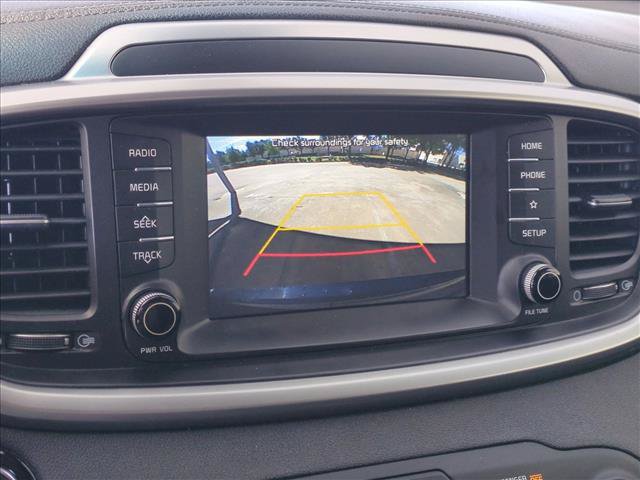 Used 2020 Kia Sorento EX FWD image 11