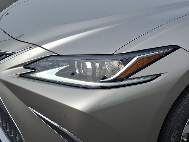 Used 2021 Lexus ES 350 w/ Premium Package FWD image 9