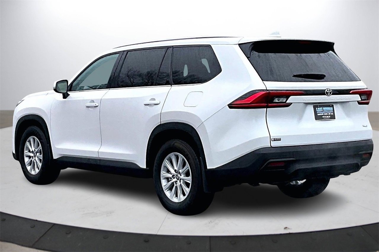 Used 2024 Toyota Grand Highlander Limited image 6