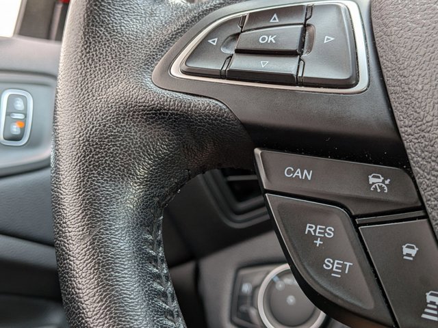 Used 2019 Ford Escape SEL FWD image 12
