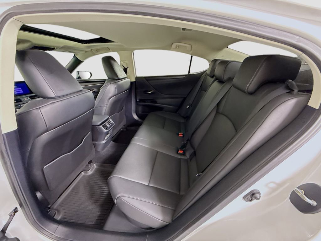 Certified 2025 Lexus ES 300h w/ Premium Package FWD image 21