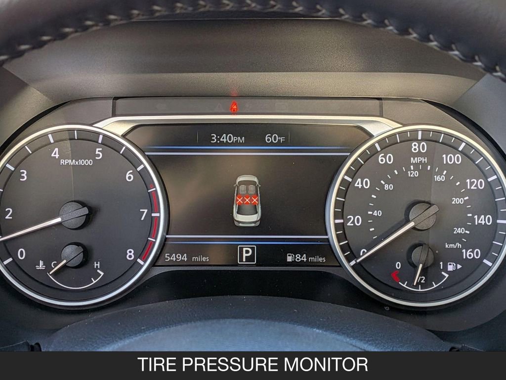 Used 2025 Nissan Sentra SV w/ SV Premium Package FWD image 19