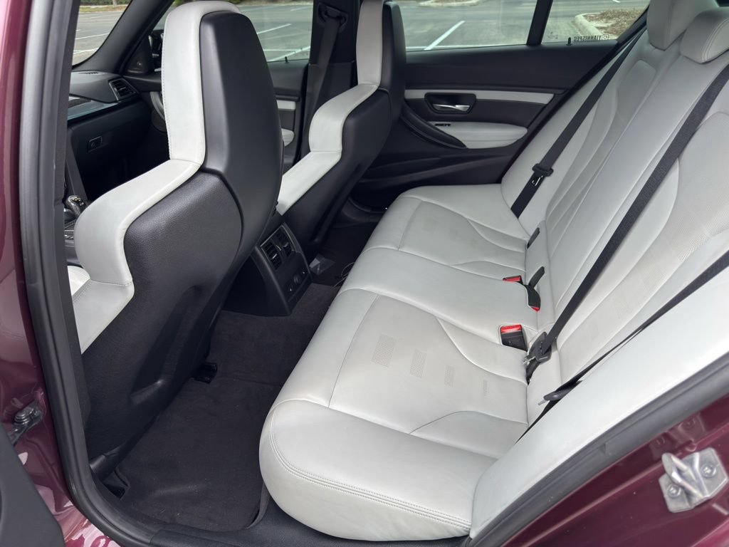 Used 2016 BMW M3 RWD image 56