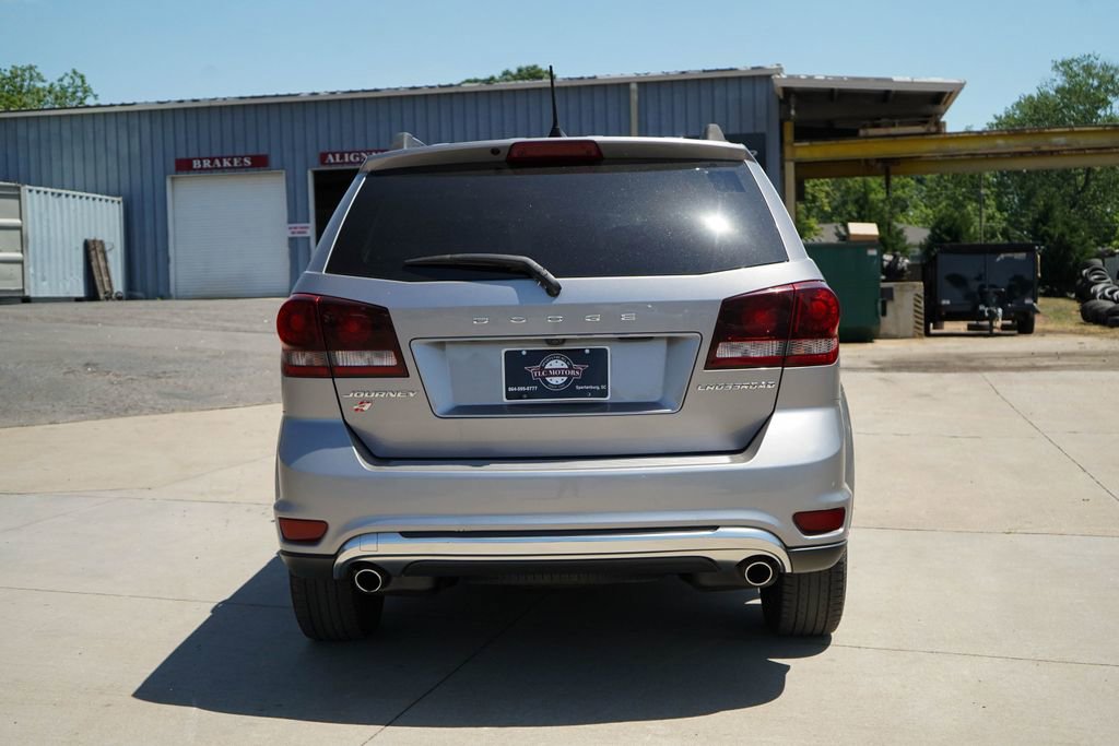 Used 2019 Dodge Journey Crossroad AWD/4WD image 18