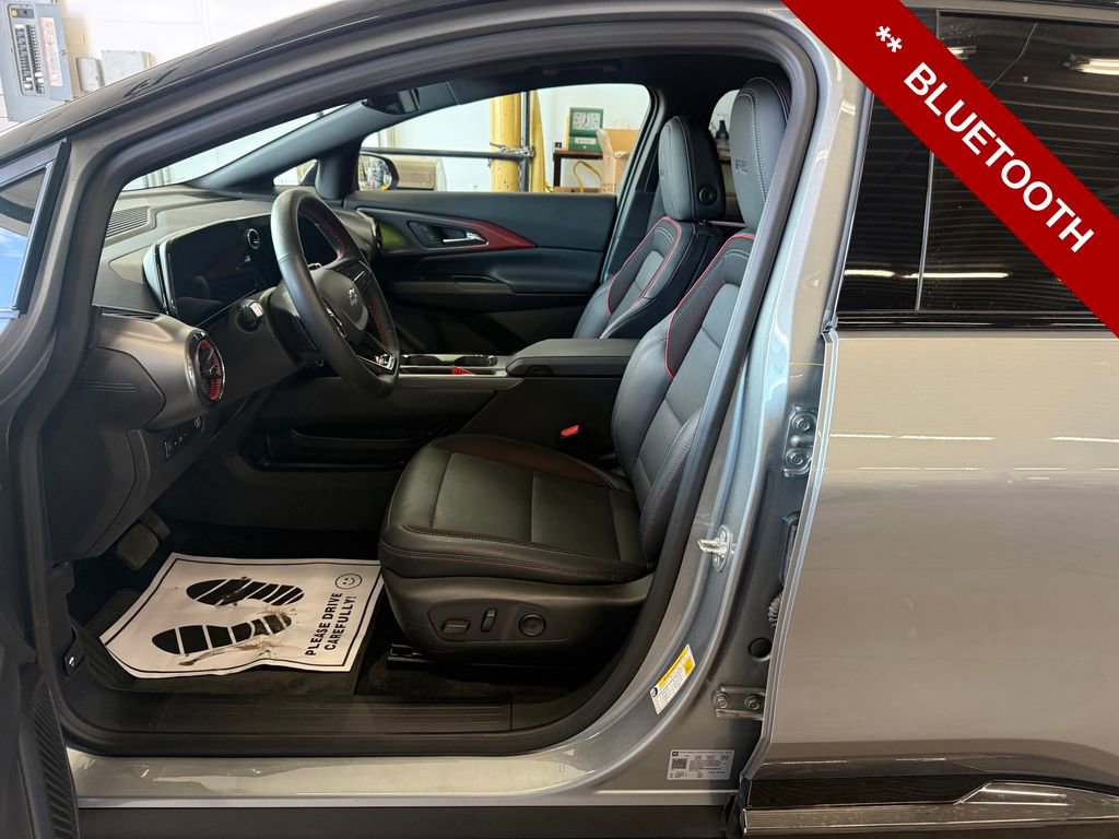 Used 2024 Chevrolet Equinox EV RS w/ LPO, Trailering Package FWD image 12