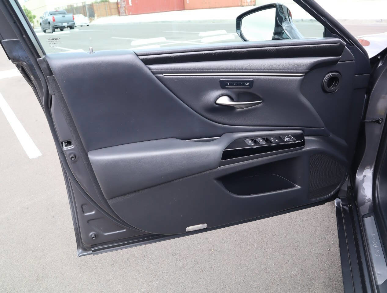 Used 2022 Lexus ES 350 w/ Premium Package image 24