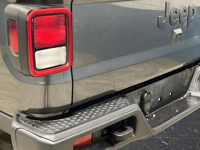 New 2026 Jeep Gladiator Sport image 34