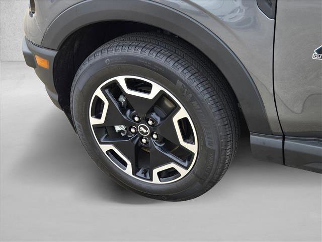 Used 2024 Ford Bronco Sport Outer Banks w/ Tech Package image 24