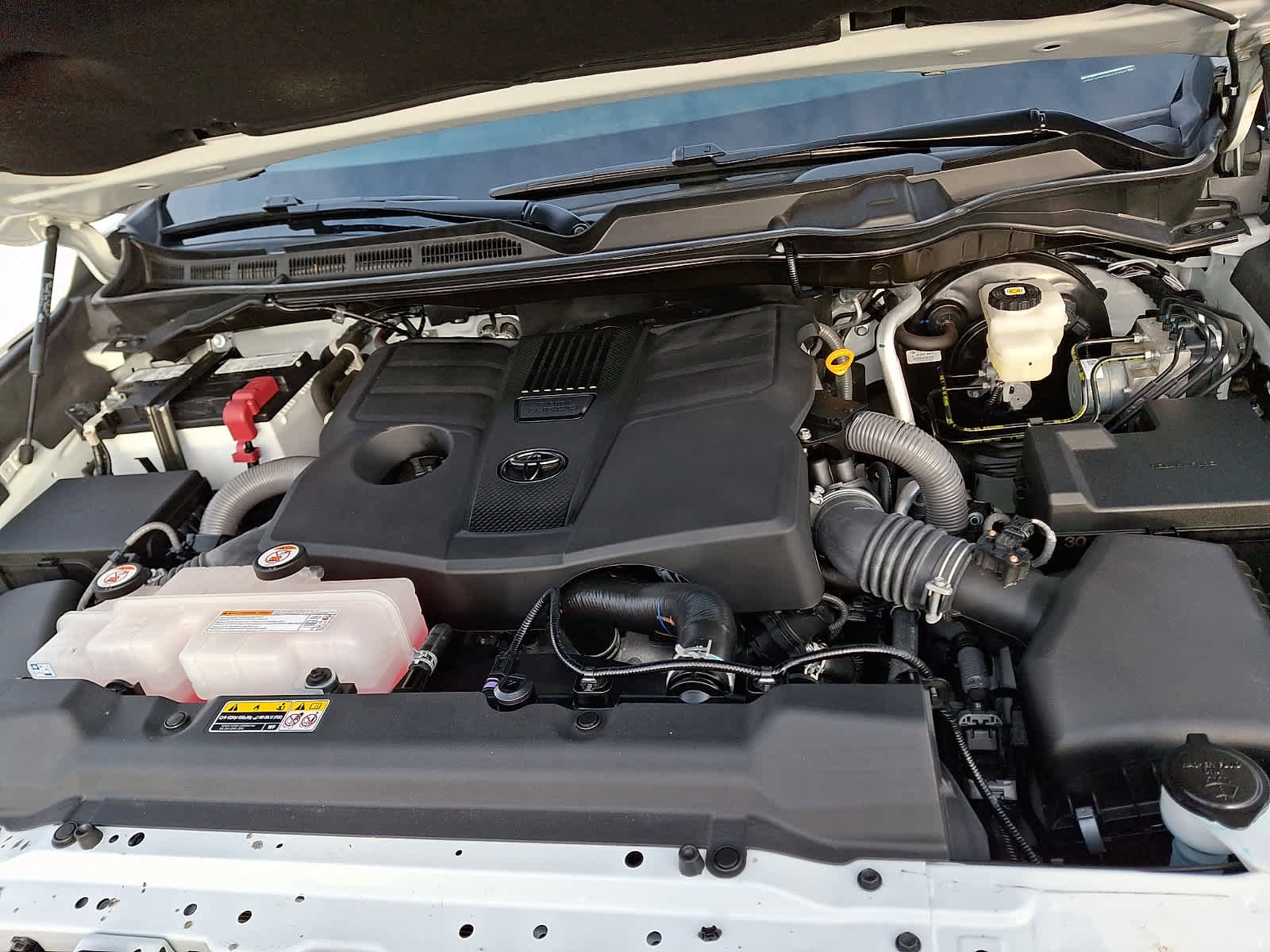 Used 2024 Toyota Tundra SR5 w/ SR5 Convenience Package image 28