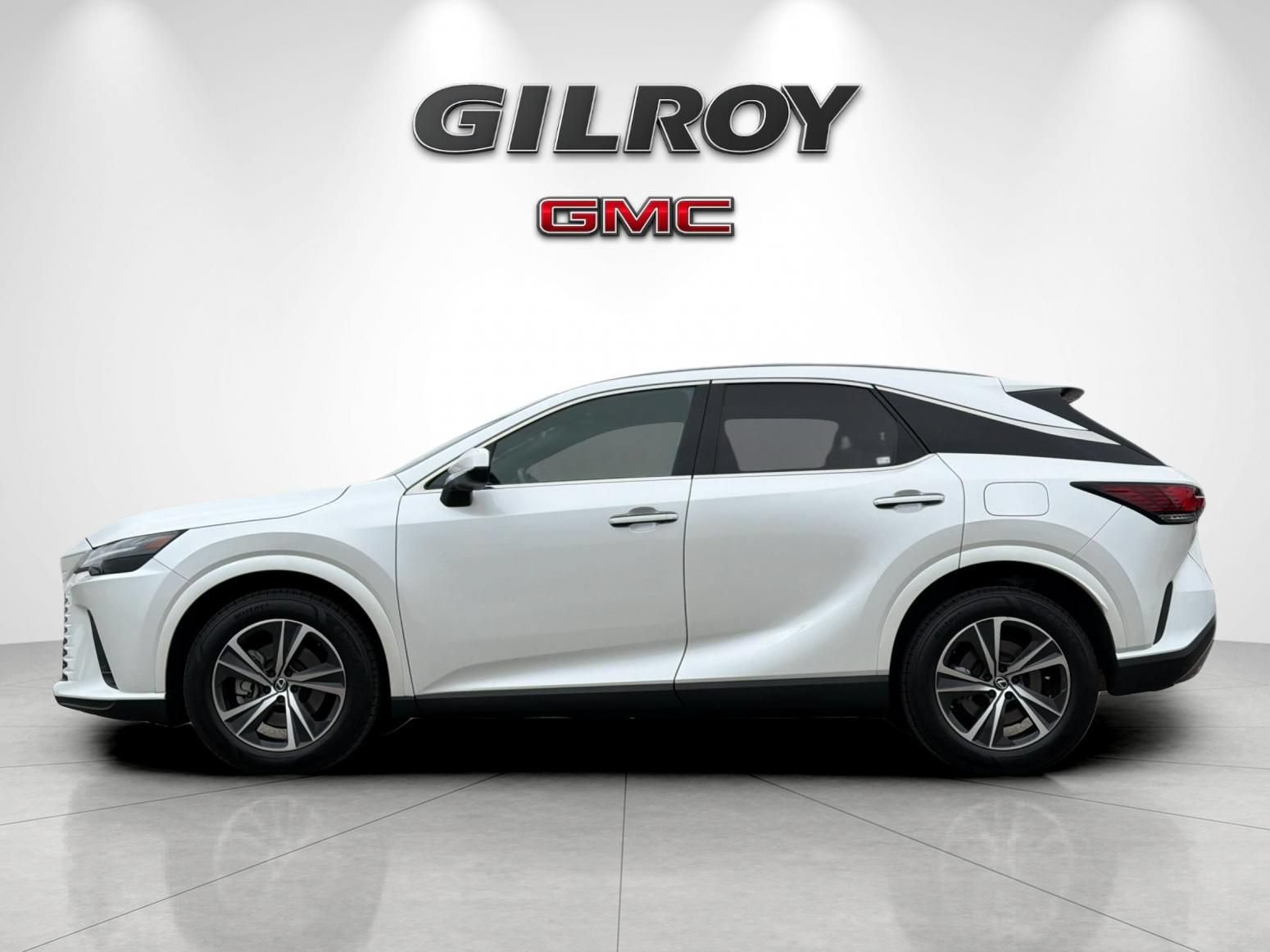 Used 2024 Lexus RX 350 FWD w/ Technology Package image 6