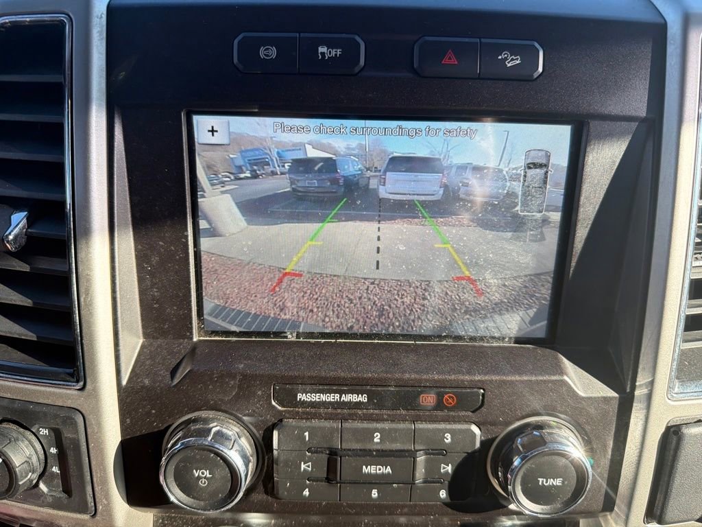 Used 2019 Ford F250 Lariat w/ Chrome Package image 32