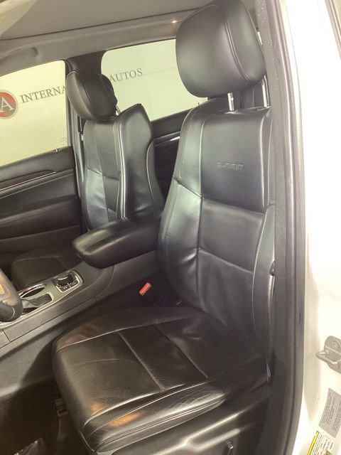 Used 2017 Jeep Grand Cherokee Summit image 12