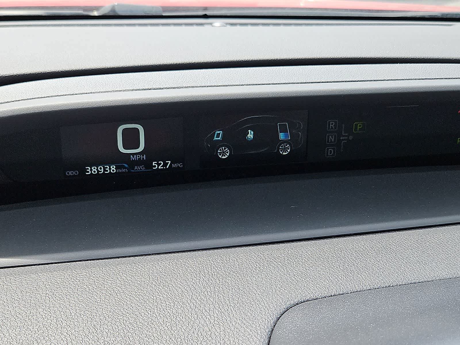 Used 2022 Toyota Prius LE AWD/4WD image 17