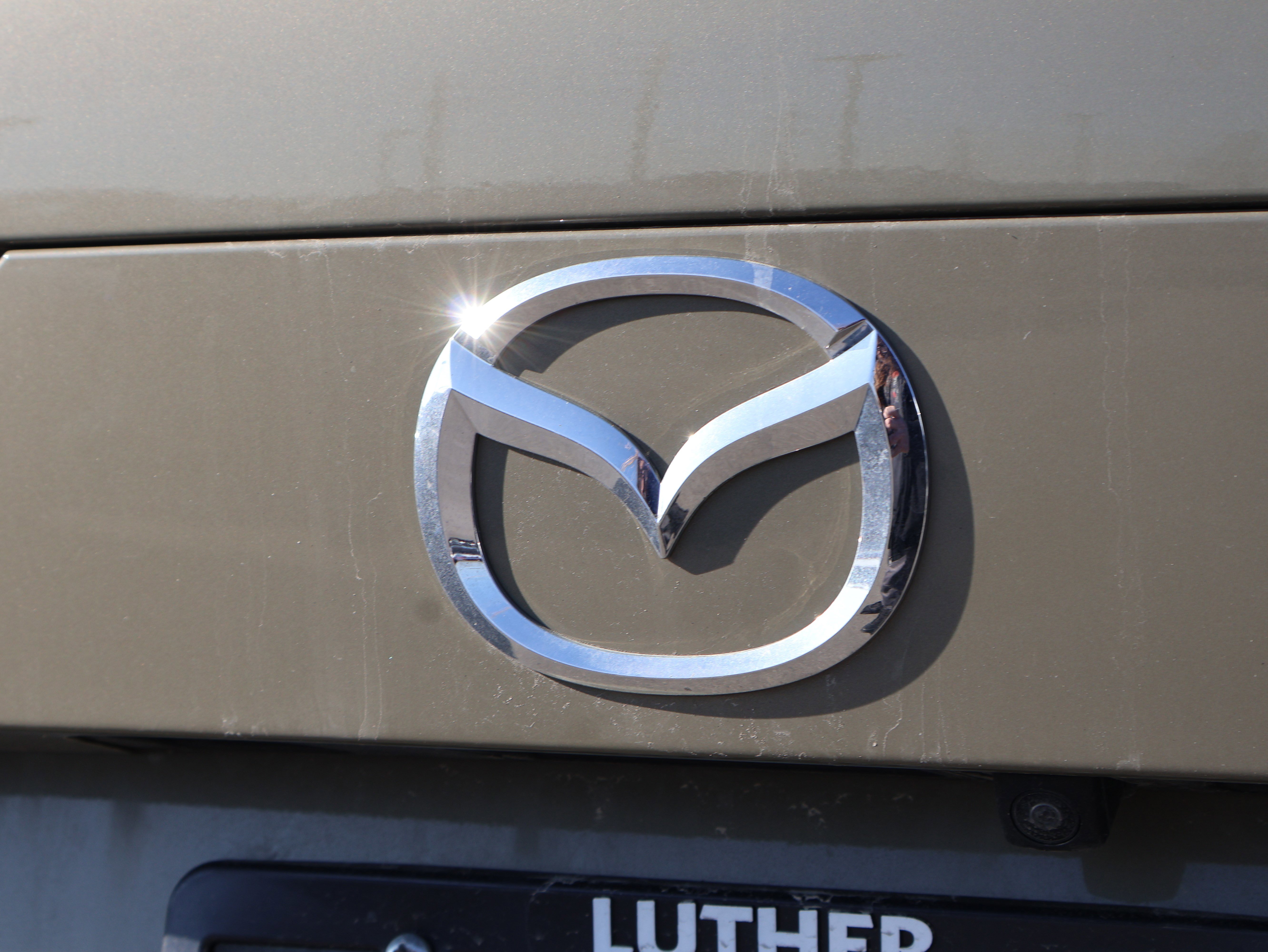 Certified 2025 MAZDA CX-70 Plug-In Hybrid w/ Premium Pkg image 18