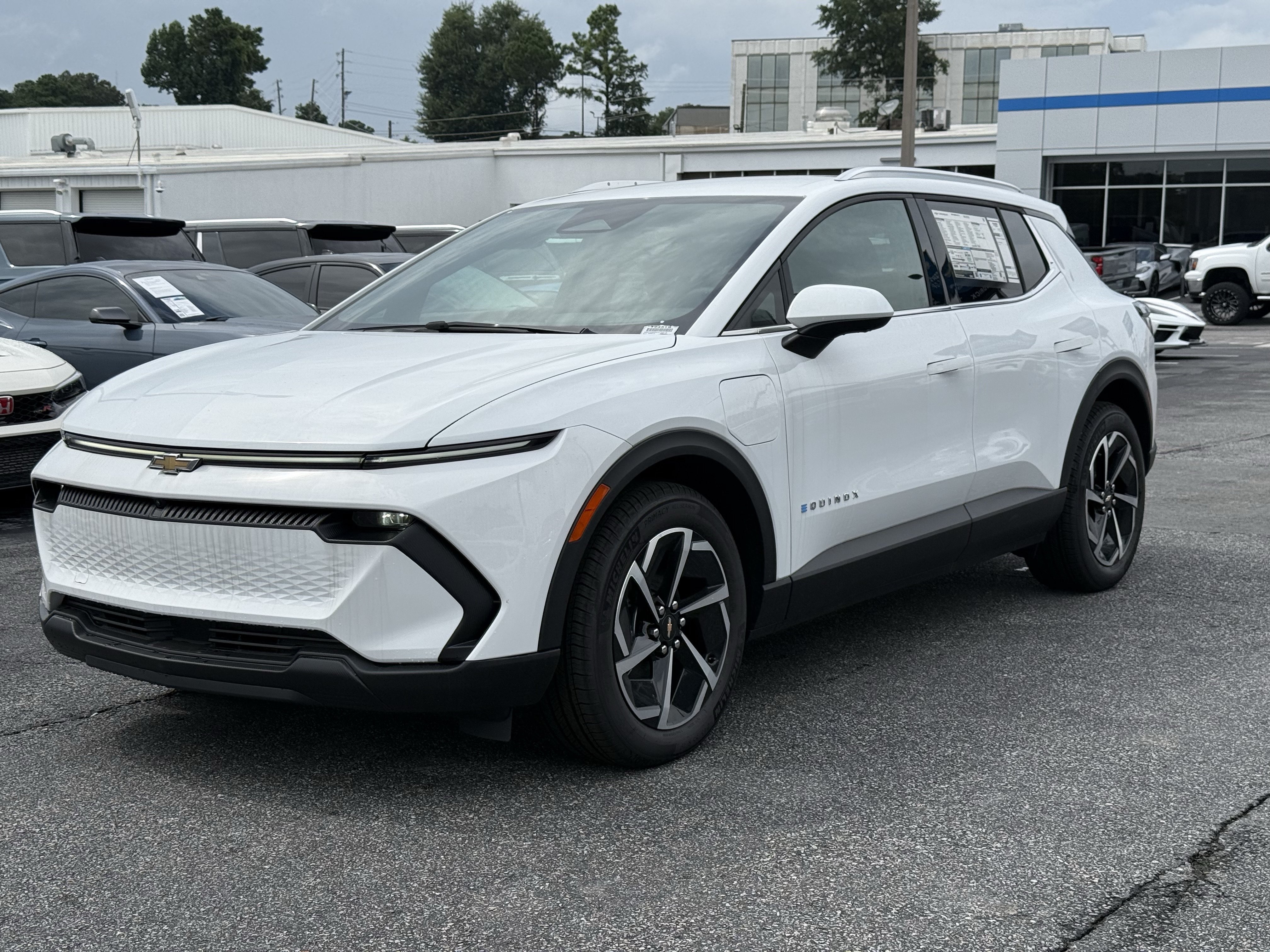 New 2026 Chevrolet Equinox EV LT FWD image 5