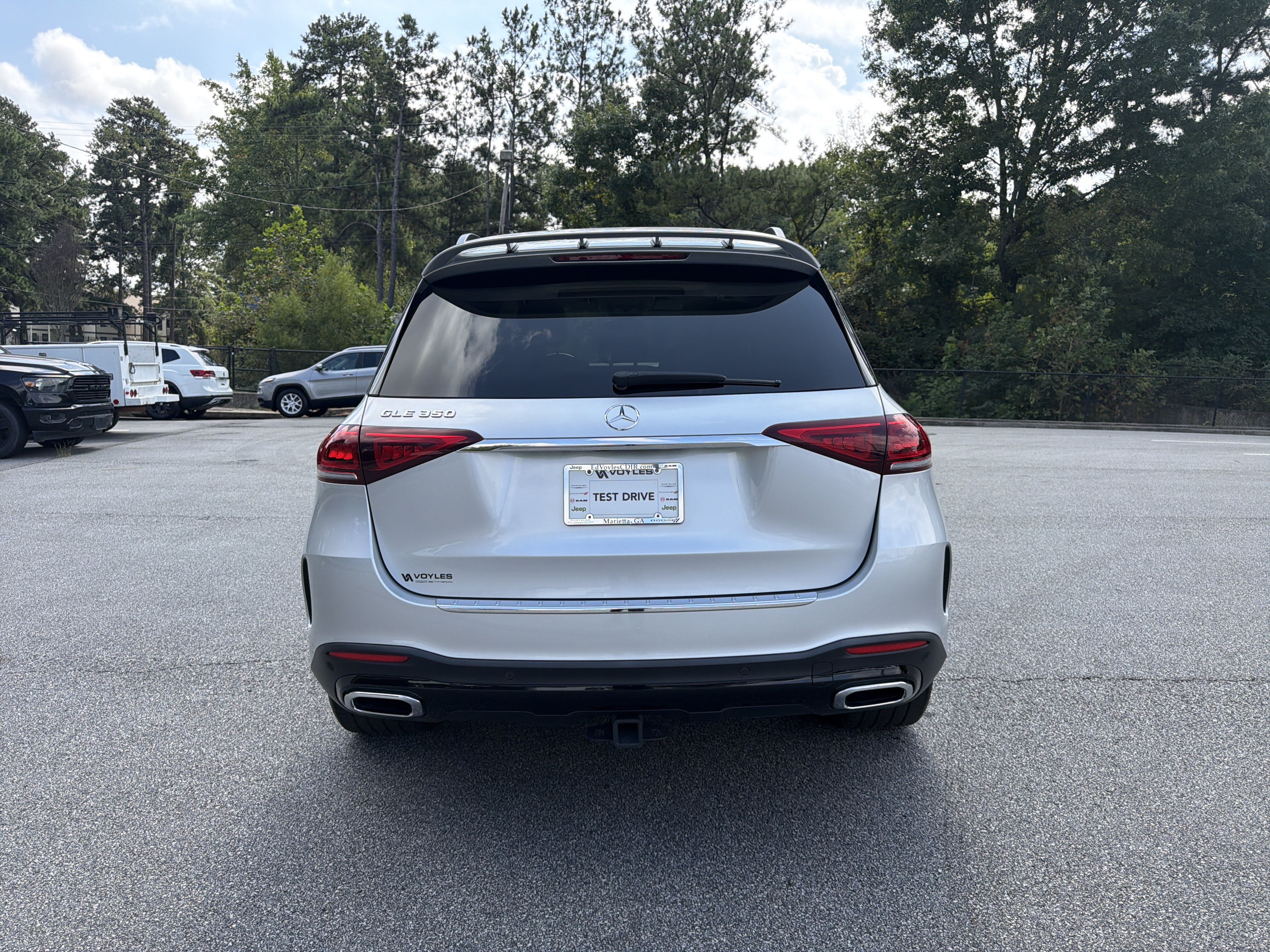 Used 2021 Mercedes-Benz GLE 350 w/ AMG Line Exterior image 7