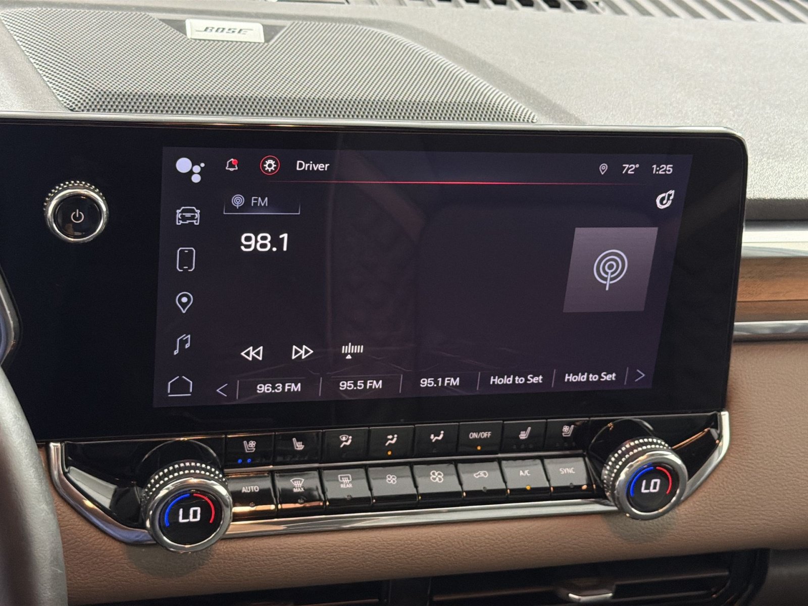 Used 2023 GMC Canyon Denali AWD/4WD image 18