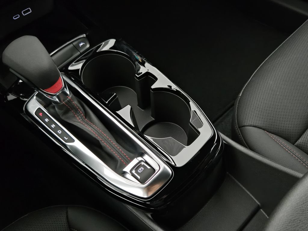 New 2026 Chevrolet Trax RS w/ Sunroof Package FWD image 21