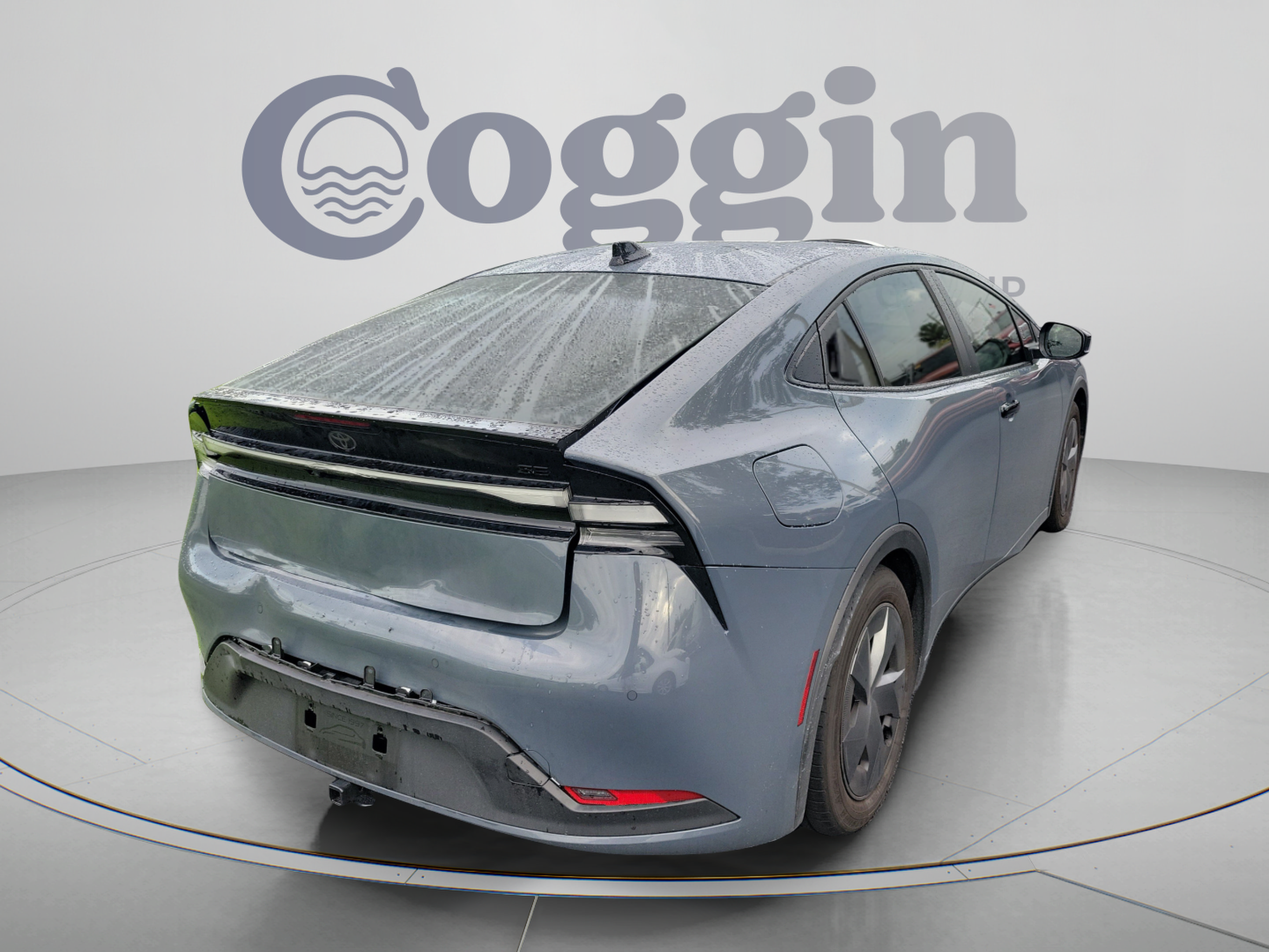 Used 2026 Toyota Prius Plug-In Hybrid FWD image 5