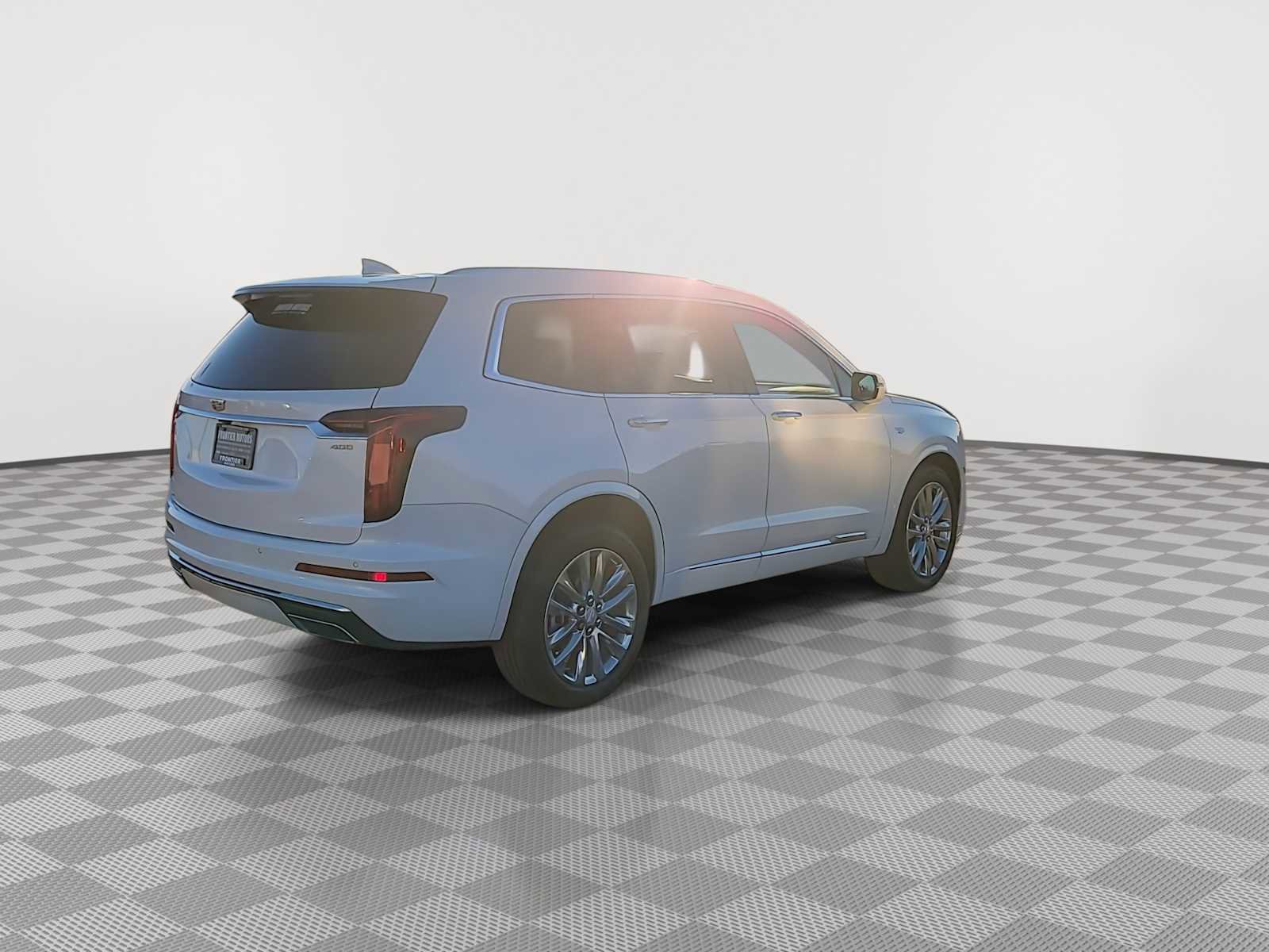 Used 2024 Cadillac XT6 Premium Luxury w/ LPO, Floor Liner Package AWD/4WD image 8