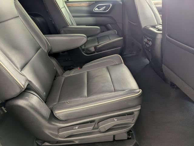 Certified 2023 Chevrolet Suburban Premier image 33