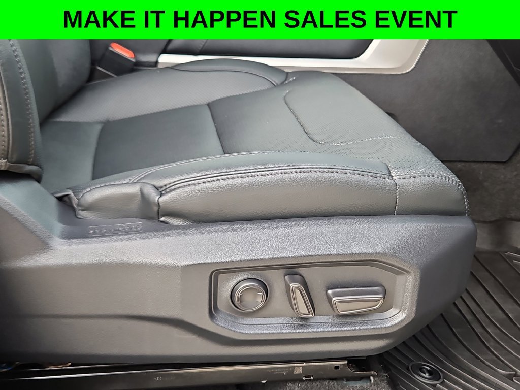 Used 2024 Toyota Tundra Limited w/ TRD Off-Road Package AWD/4WD image 28