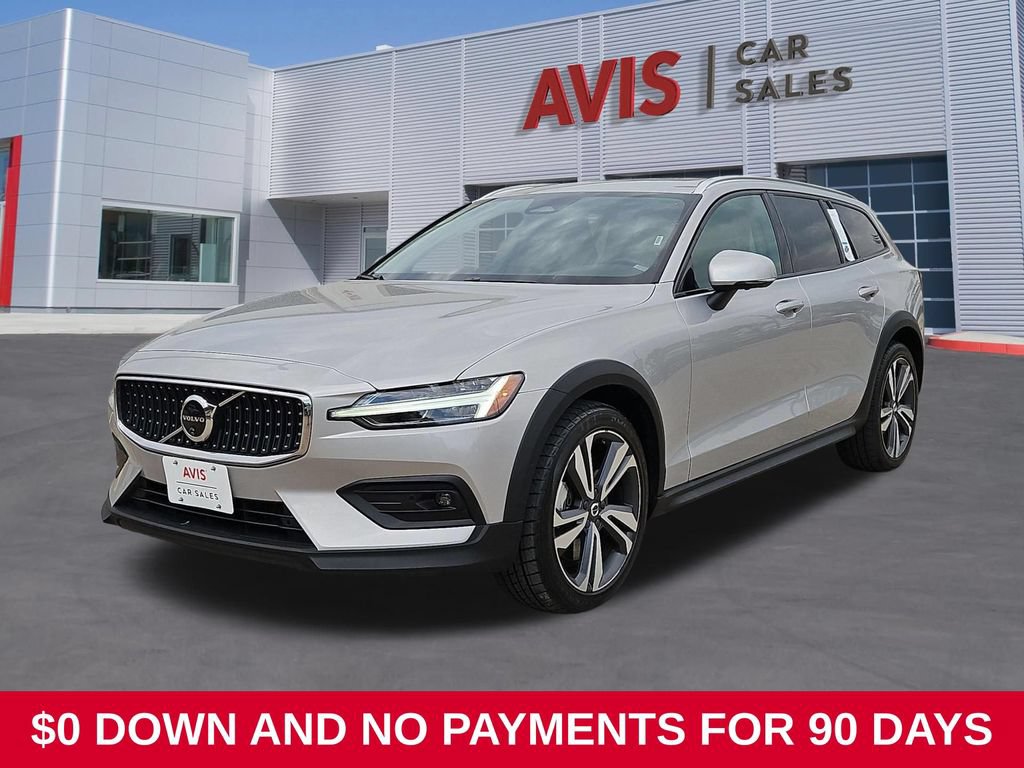 Used 2025 Volvo V60 B5 Cross Country Plus AWD/4WD video 1