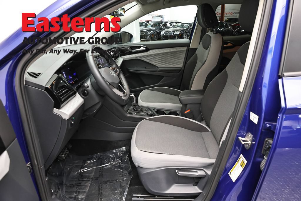 Used 2024 Volkswagen Taos S AWD/4WD image 14