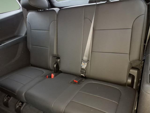 Used 2023 Chevrolet Traverse LT w/ LPO, Floor Liner Package image 13