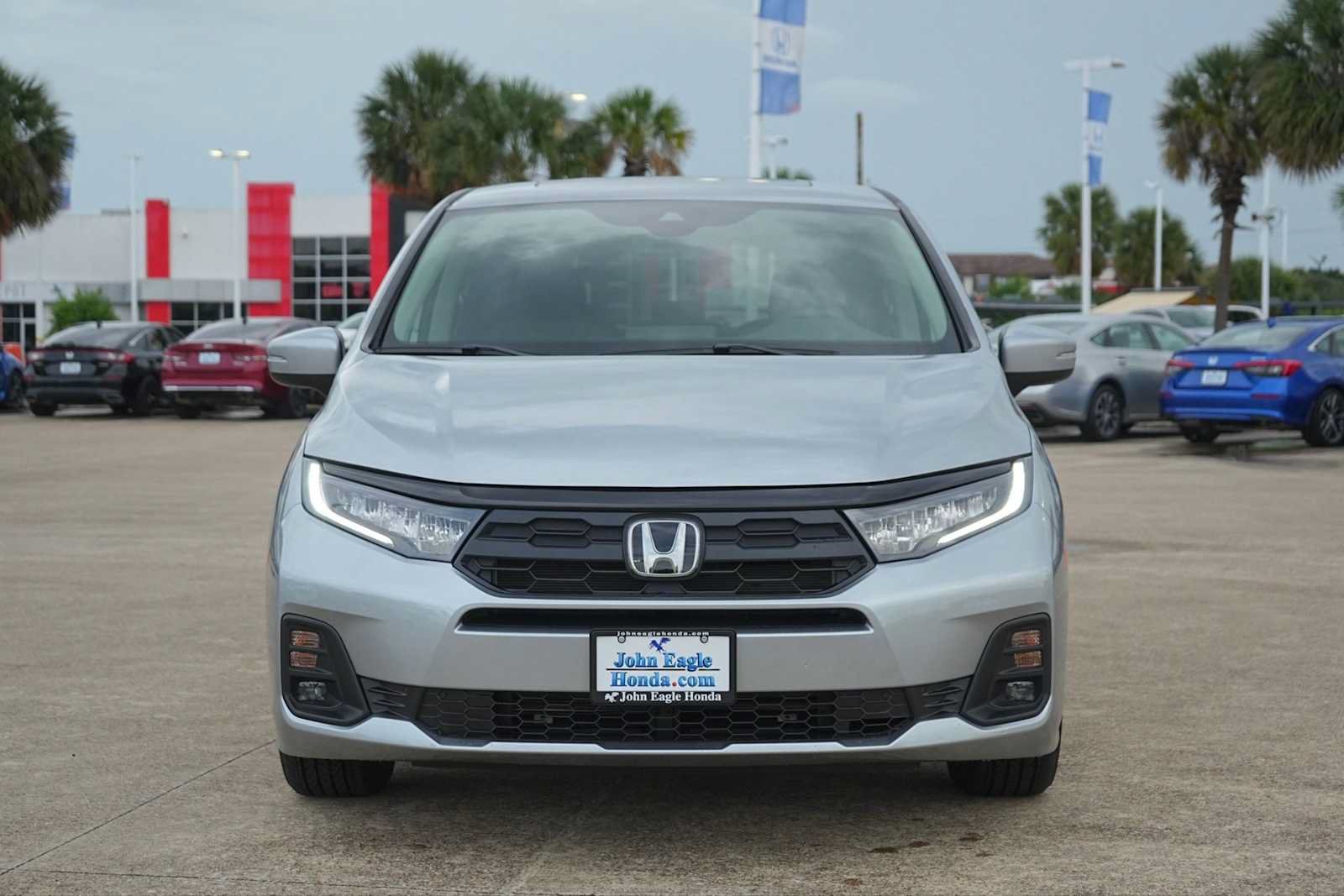 Certified 2026 Honda Odyssey EX-L image 6