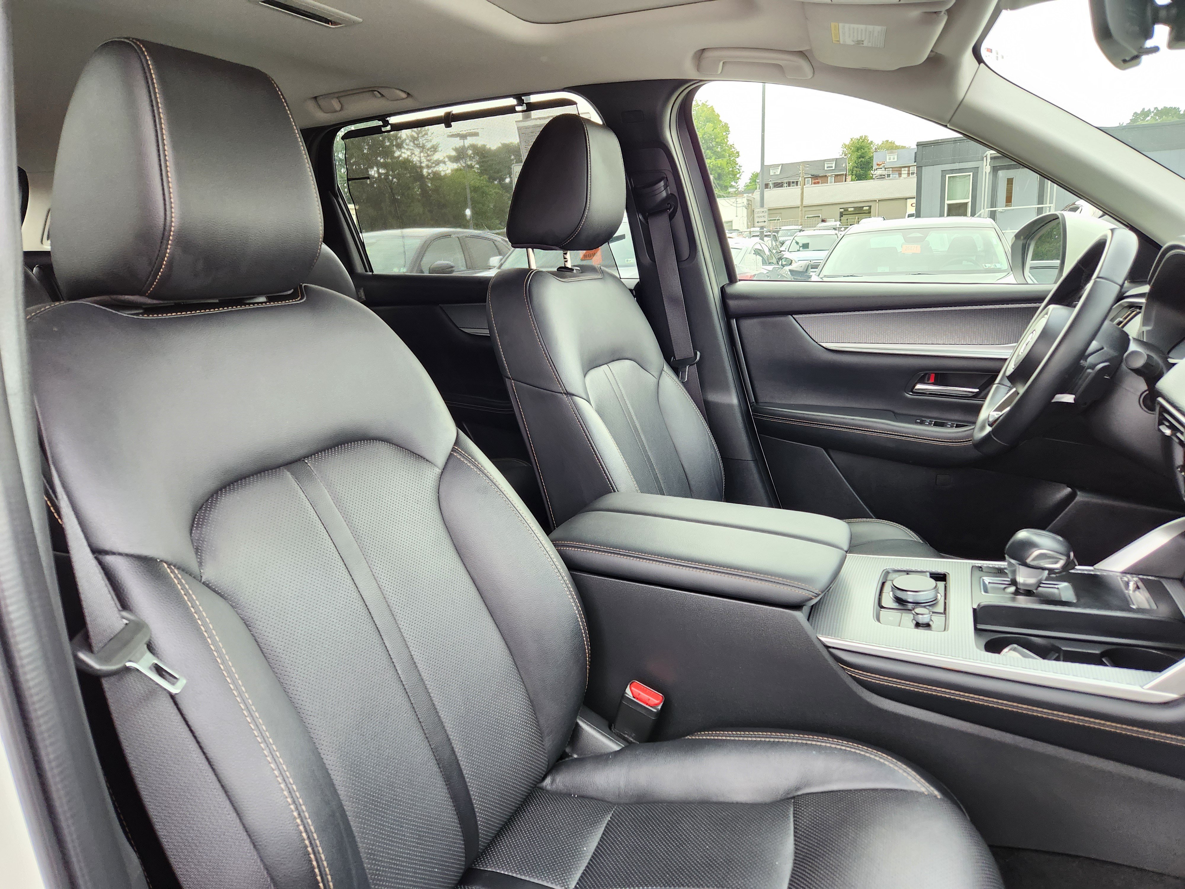 Certified 2024 MAZDA CX-90 3.3 Turbo w/ Preferred Plus AWD/4WD image 16