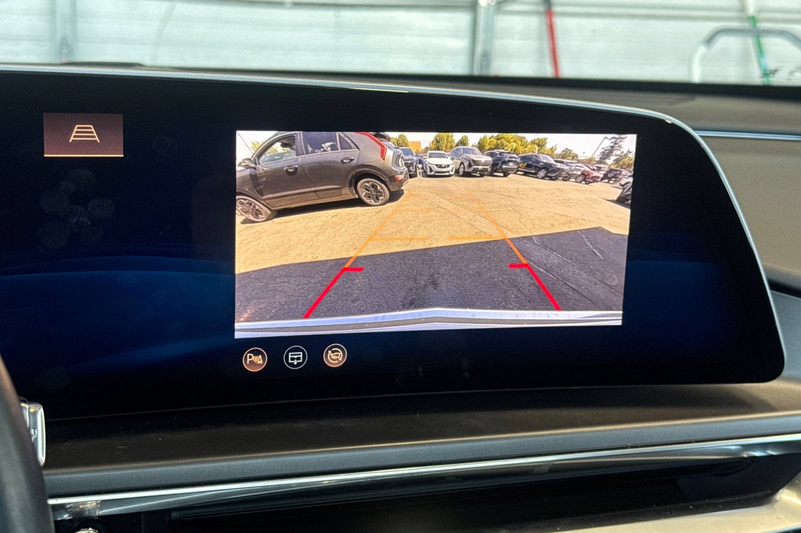 Certified 2024 Cadillac Lyriq Tech RWD image 24