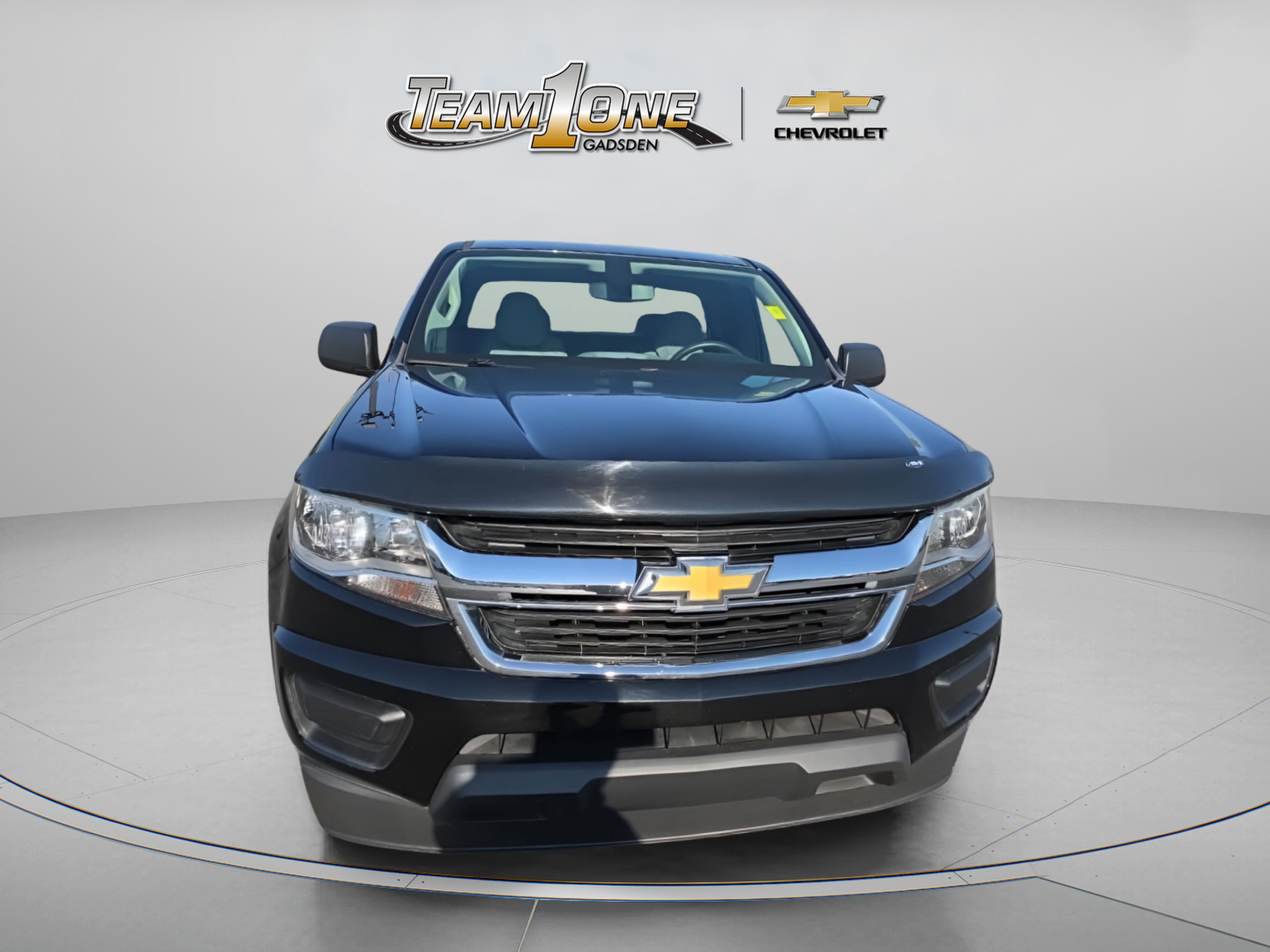 Used 2017 Chevrolet Colorado W/T w/ WT Convenience Package image 2