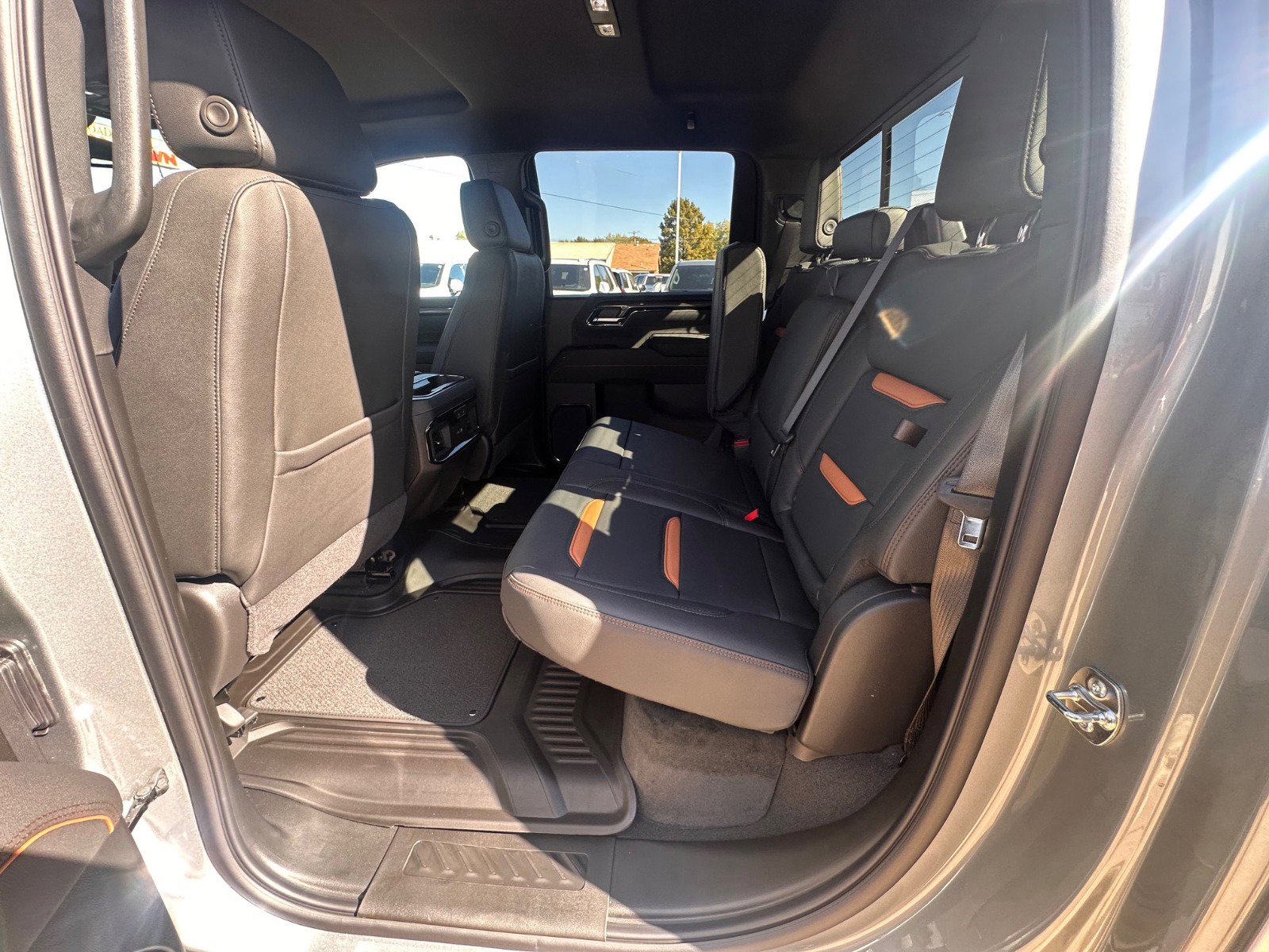 New 2026 GMC Sierra 2500 AT4 w/ AT4 Preferred Package image 21