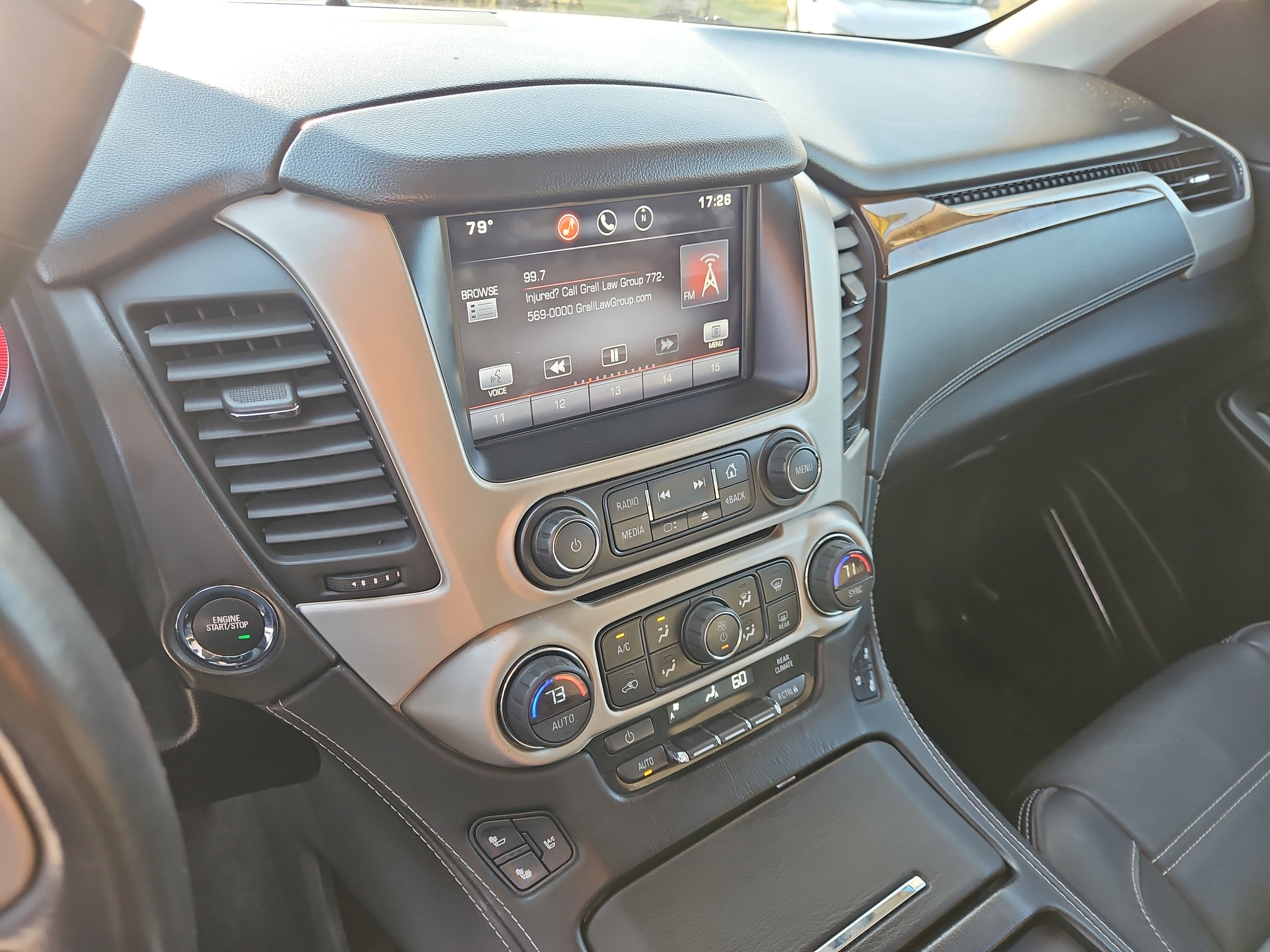 Used 2015 GMC Yukon Denali w/ Premium Package image 22