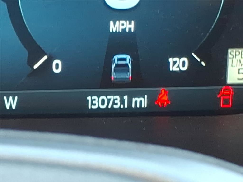 Used 2024 Ford F150 Lariat w/ Mobile Office Package image 17