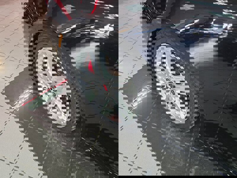 Used 2017 Lincoln MKZ Black Label w/ Technology Package image 31