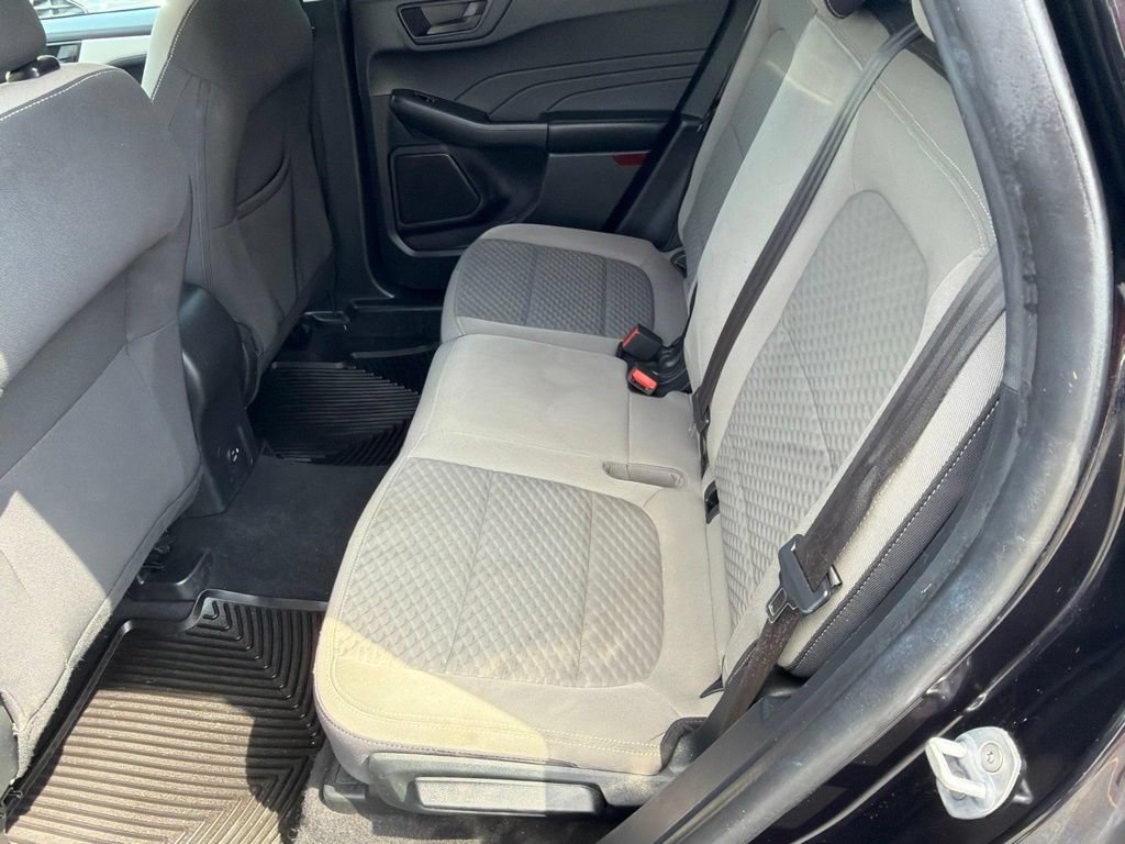 Used 2022 Ford Escape SE FWD image 20