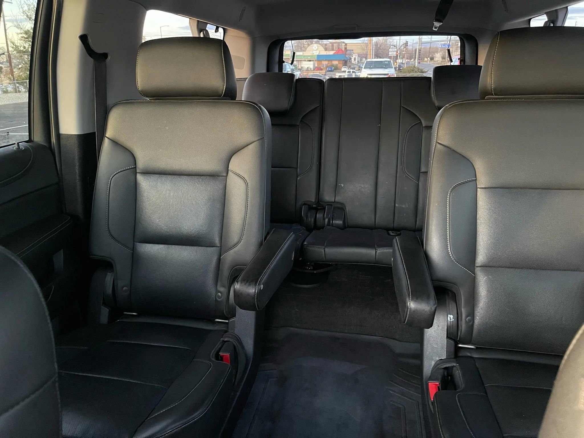 Used 2015 GMC Yukon XL SLT w/ Open Road Package image 22