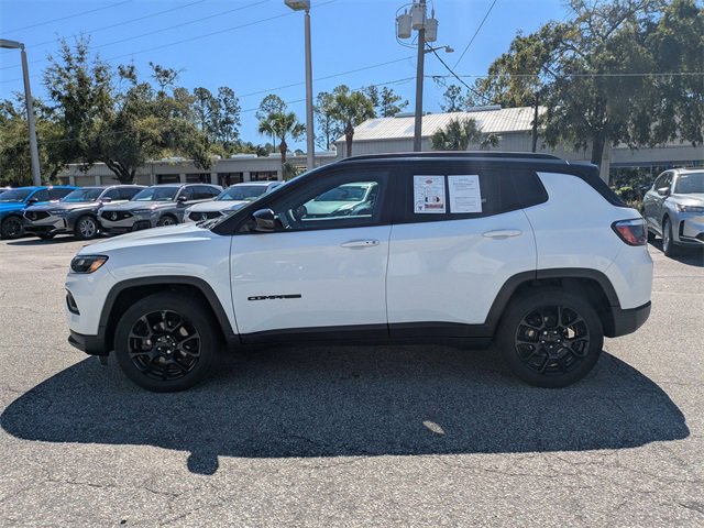 Used 2022 Jeep Compass Altitude image 7
