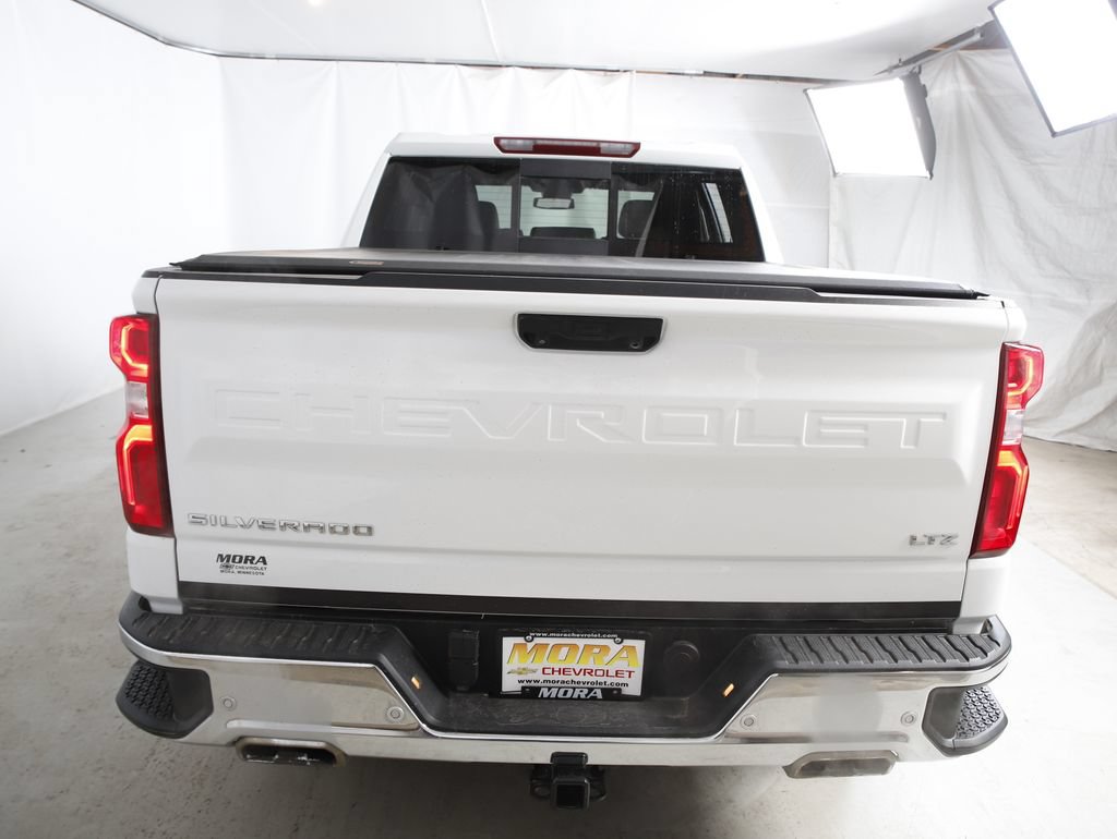 Used 2024 Chevrolet Silverado 1500 LTZ AWD/4WD image 4