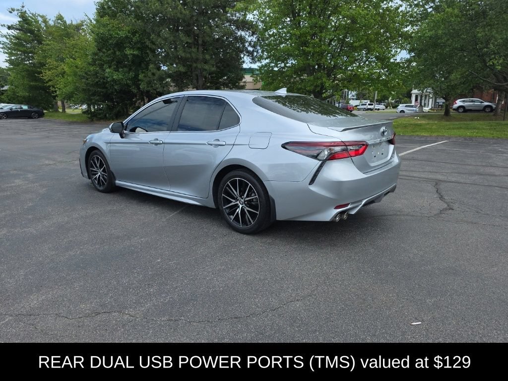 Used 2024 Toyota Camry SE FWD image 6