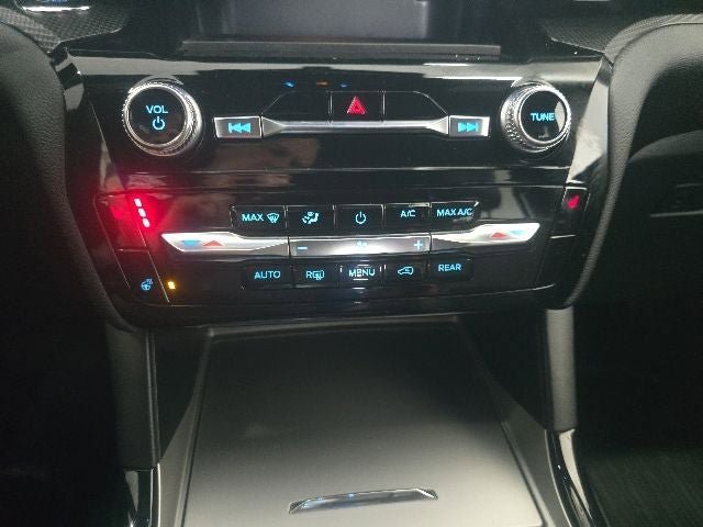 Used 2022 Ford Explorer ST AWD/4WD image 24