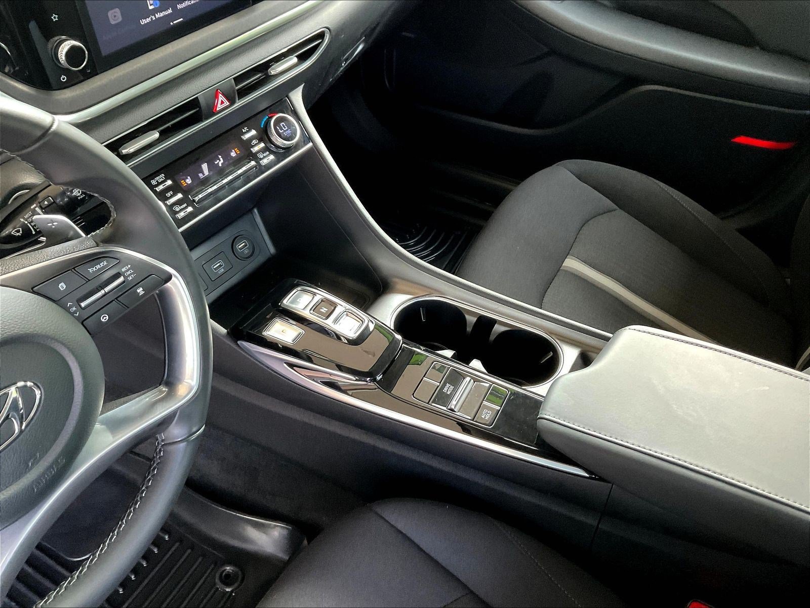 Used 2021 Hyundai Sonata SEL FWD image 17